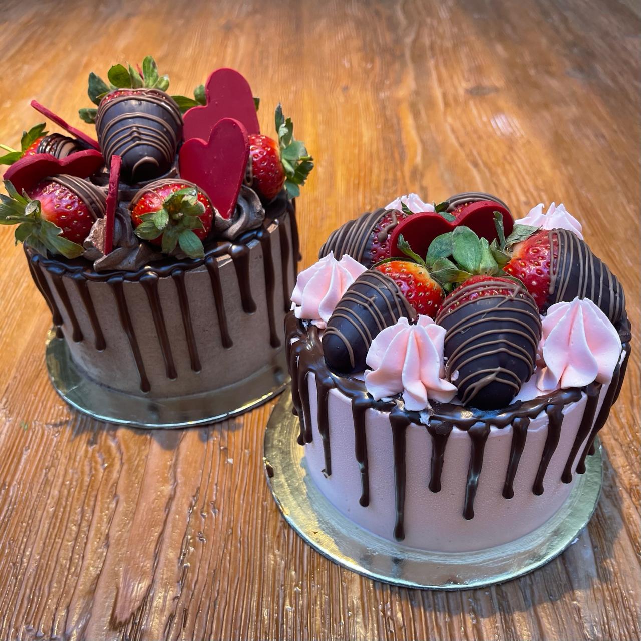 Valentine’s Day Cake (small)